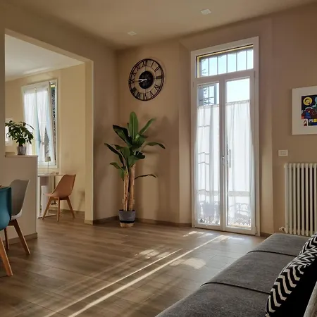 Apartman Alemanni54 - *